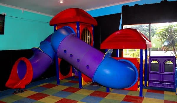 Oxenford tavern playground